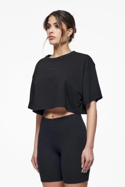 Layla Oversized Cropped Tee Black Gum -Pegador® PEGADOR E COMMERCE FINER THINGS FEMALE43363 72700d5f 9116 4775 b6cf d719e752925c