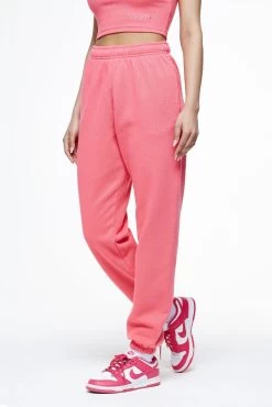 Villa High Waisted Sweat Pants Vintage Washed Strawberry Gum