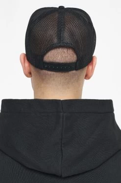 Wallace Trucker Cap White Black -Pegador® PEGADOR TRUST THE PROCESS ECOMMERCE MALE26222