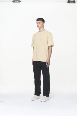 Colne Logo Oversized Tee Vintage Washed Kingdom Beige Gum 9 Colne Logo Oversized Tee Vintage Washed Kingdom Beige Gum -Pegador® PGDR BUILD TO LAST E COMMERCE MENS7038 1