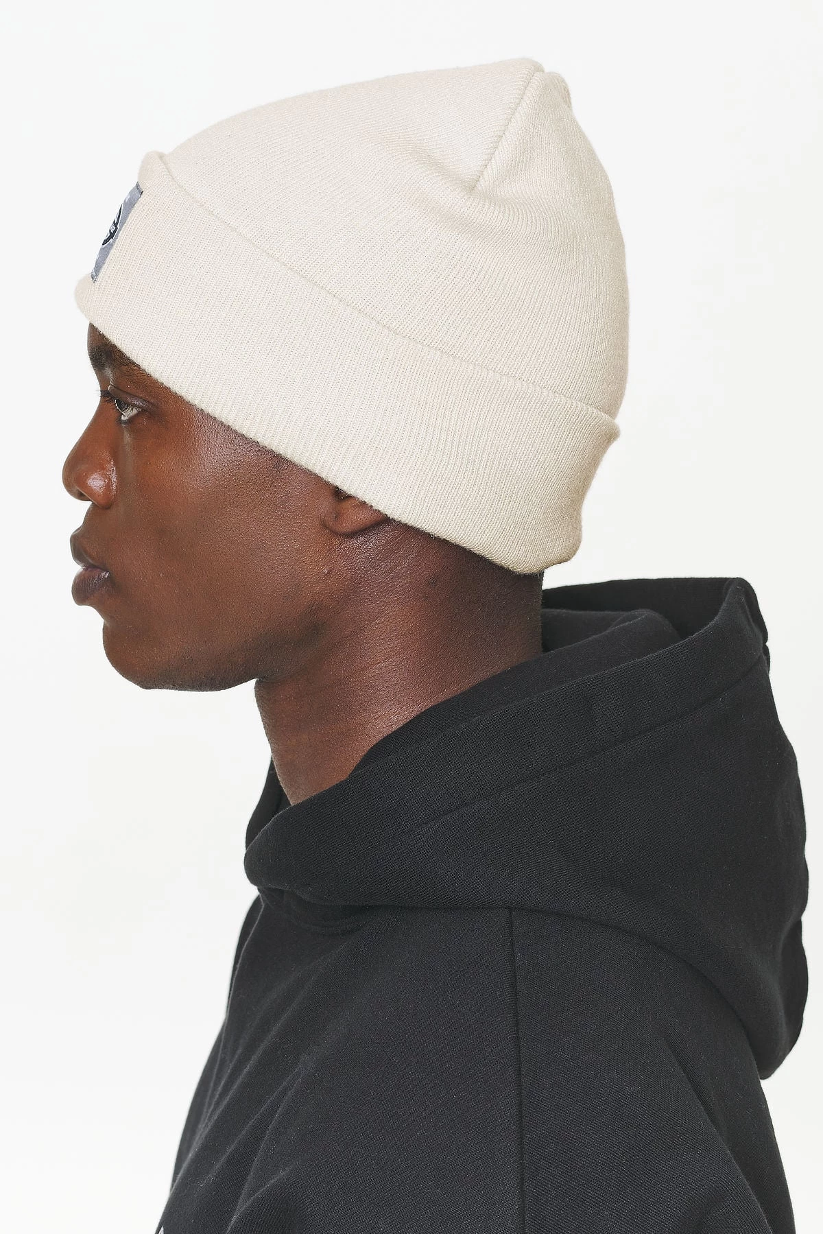 Renon Beanie Kingdom Beige 4 Renon Beanie Kingdom Beige - Image 2