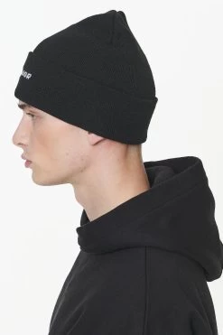 Logo Beanie Black White 7 Logo Beanie Black White -Pegador® PGDR BUILT TO LAST E COMMERCE MENS HATS9402