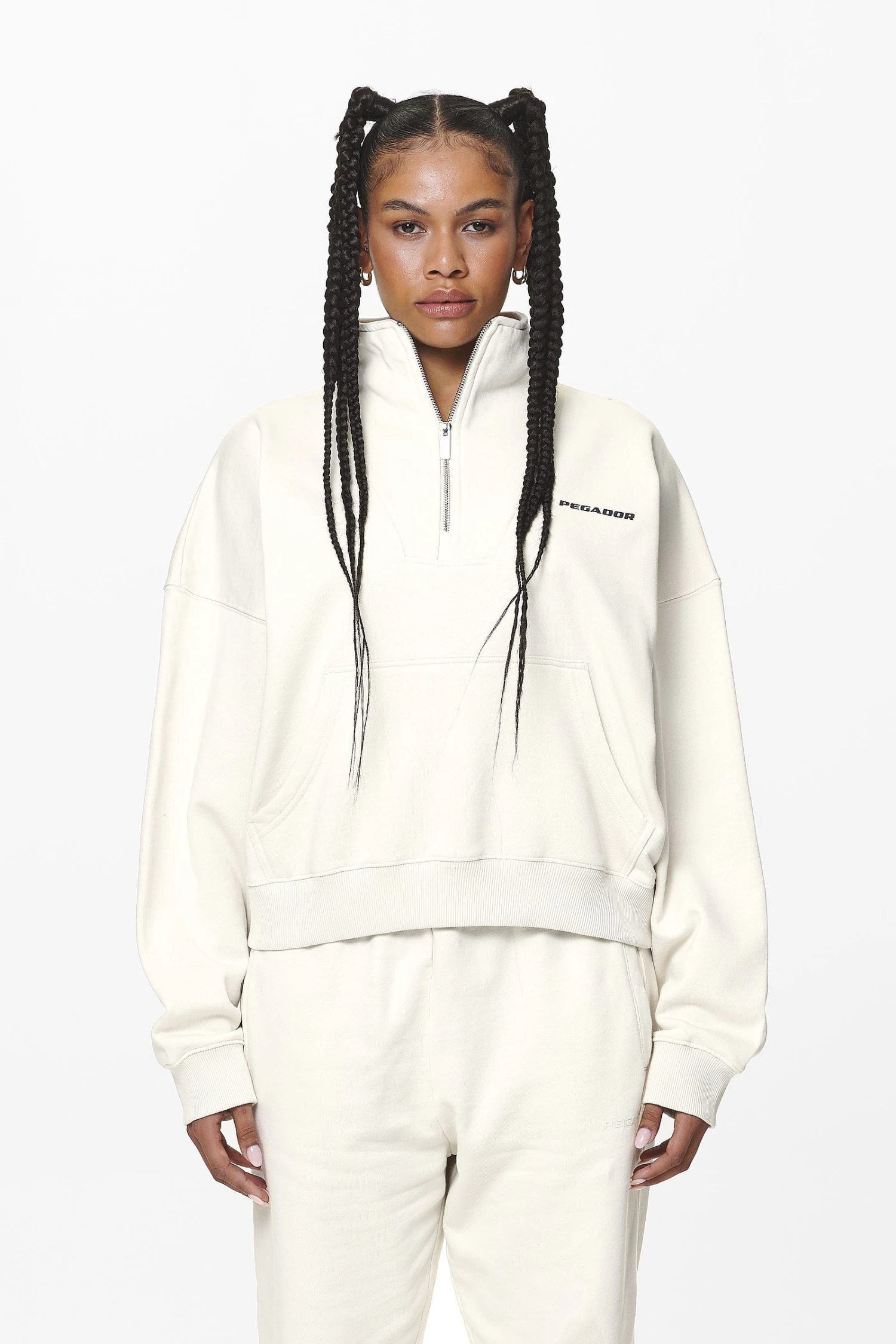 Vuku Logo Oversized Halfzip Washed Salty Cream 5 Vuku Logo Oversized Halfzip Washed Salty Cream - Image 3