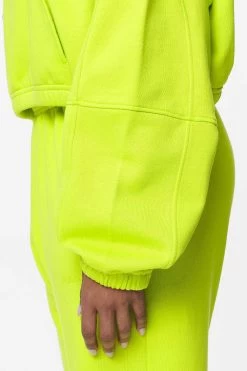 Skei Logo Oversized Cropped Hoodie Washed Lime Yellow 13 Skei Logo Oversized Cropped Hoodie Washed Lime Yellow -Pegador® PGDR DND E COMMERCE WMNS57812