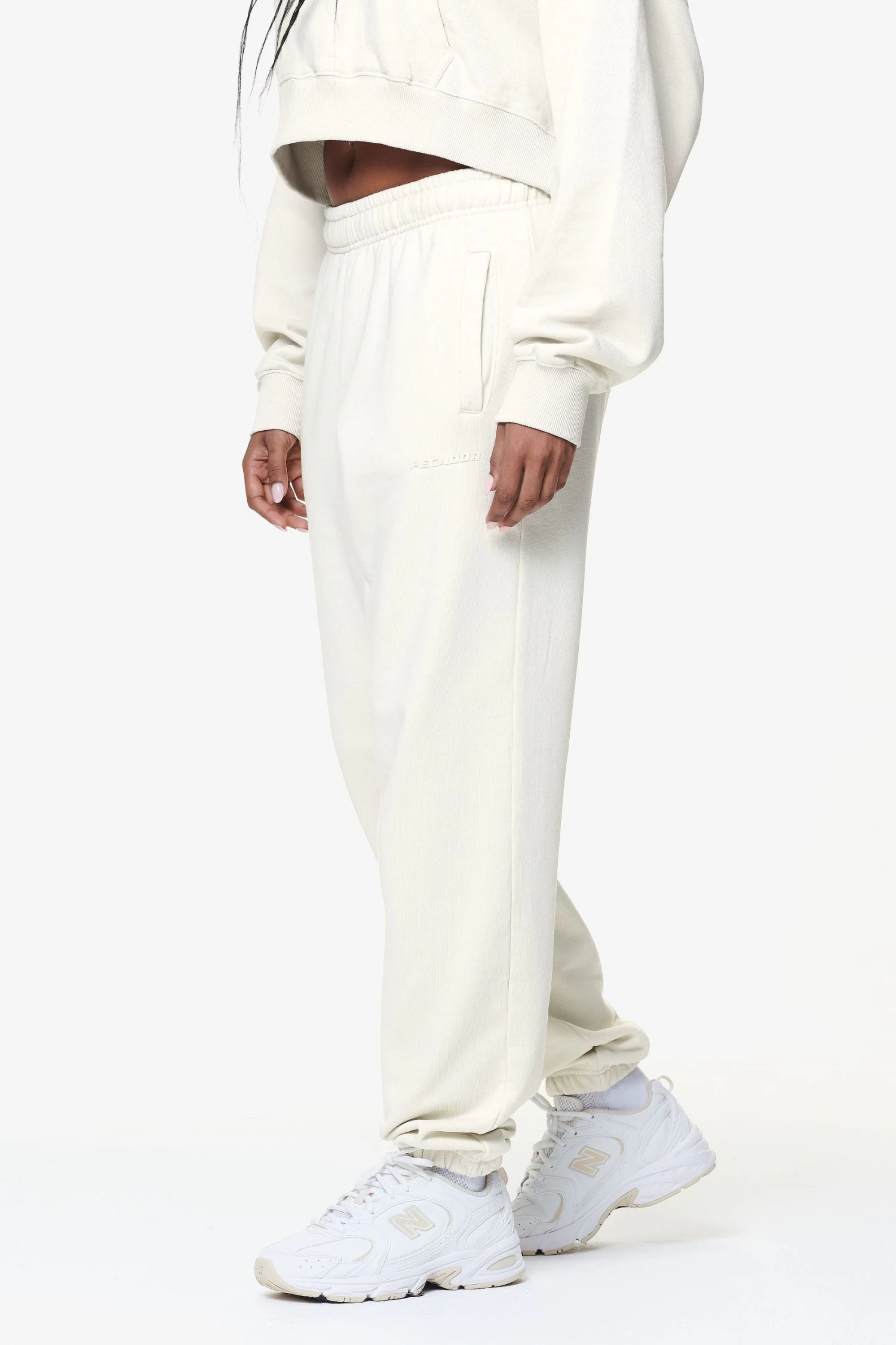 Villa High Waisted Sweat Pants Washed Salty Cream Gum 3 Villa High Waisted Sweat Pants Washed Salty Cream Gum