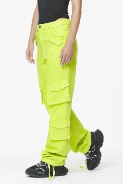 Maloy Cargo Wide Jeans Washed Lime Yellow 10 Maloy Cargo Wide Jeans Washed Lime Yellow -Pegador® PGDR DO NOT DISTURB E COMMERCE PANTS WMNS3263