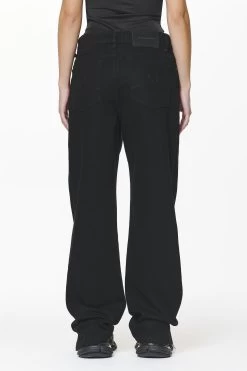 Moi Wide Jeans Black 11 Moi Wide Jeans Black -Pegador® PGDR DO NOT DISTURB E COMMERCE PANTS WMNS3272