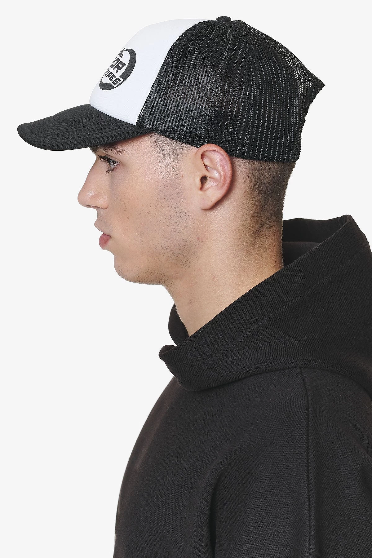 Eazor Trucker Cap Black White 4 Eazor Trucker Cap Black White - Image 2