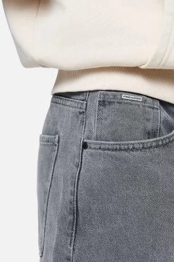 Baures Straight Jeans Washed Grey 11 Baures Straight Jeans Washed Grey -Pegador® PGDR NEVER TOO LATE ECOMMERCE 2 FEMALE BLUE116