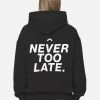 Airville Oversized Hoodie Black -Pegador® PGDR NEVER TOO LATE ECOMMERCE FEMALE DAY 1319 e941ed4b e463 429d 855b 586ce0297df5
