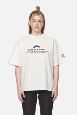 Idalia Heavy Oversized Tee Washed Coconut Milk -Pegador® PGDR NEVER TOO LATE ECOMMERCE FEMALE DAY 2273