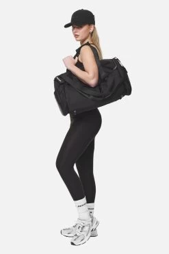 Fels Logo Nylon Sportsbag Black -Pegador® PGDR NEVER TOO LATE ECOMMERCE FEMALE DAY 2810